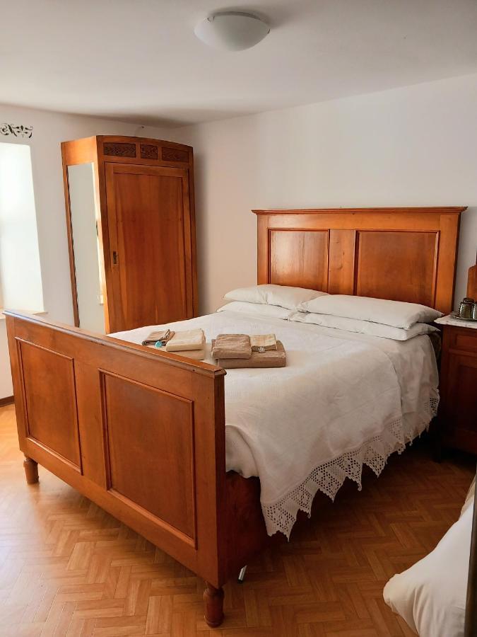 Cjasa Da Puci Apartment โอวาโร ภายนอก รูปภาพ