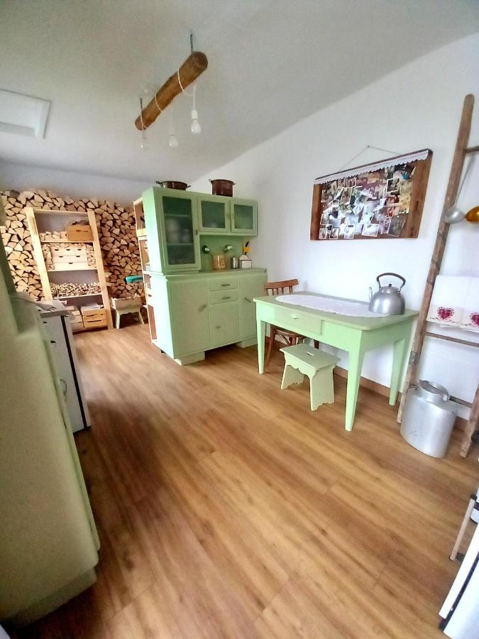 Cjasa Da Puci Apartment โอวาโร ภายนอก รูปภาพ
